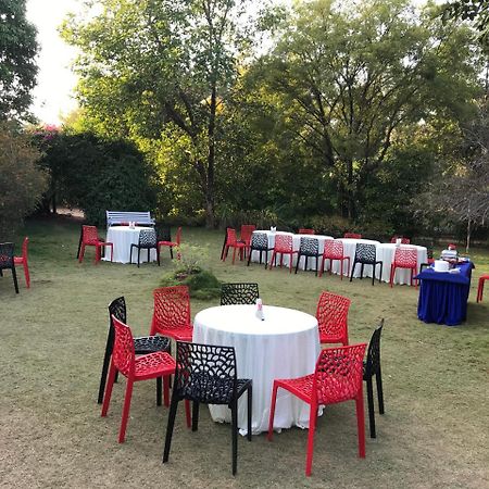 Baaz Jungle Resort Khawāsa Esterno foto