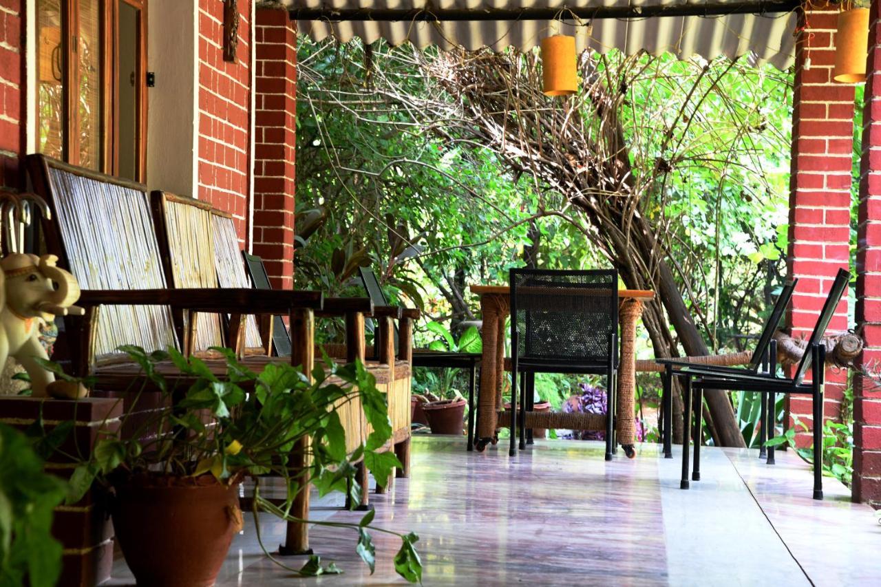 Baaz Jungle Resort Khawāsa Esterno foto