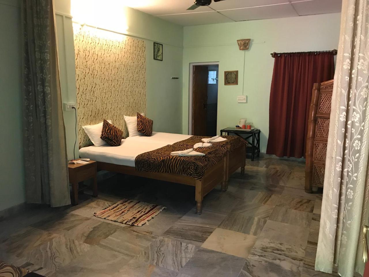 Baaz Jungle Resort Khawāsa Esterno foto