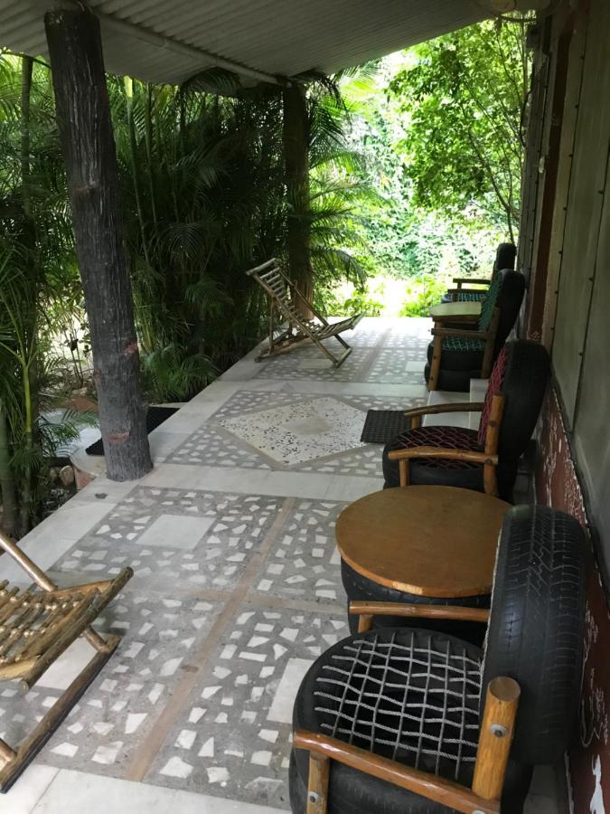 Baaz Jungle Resort Khawāsa Esterno foto